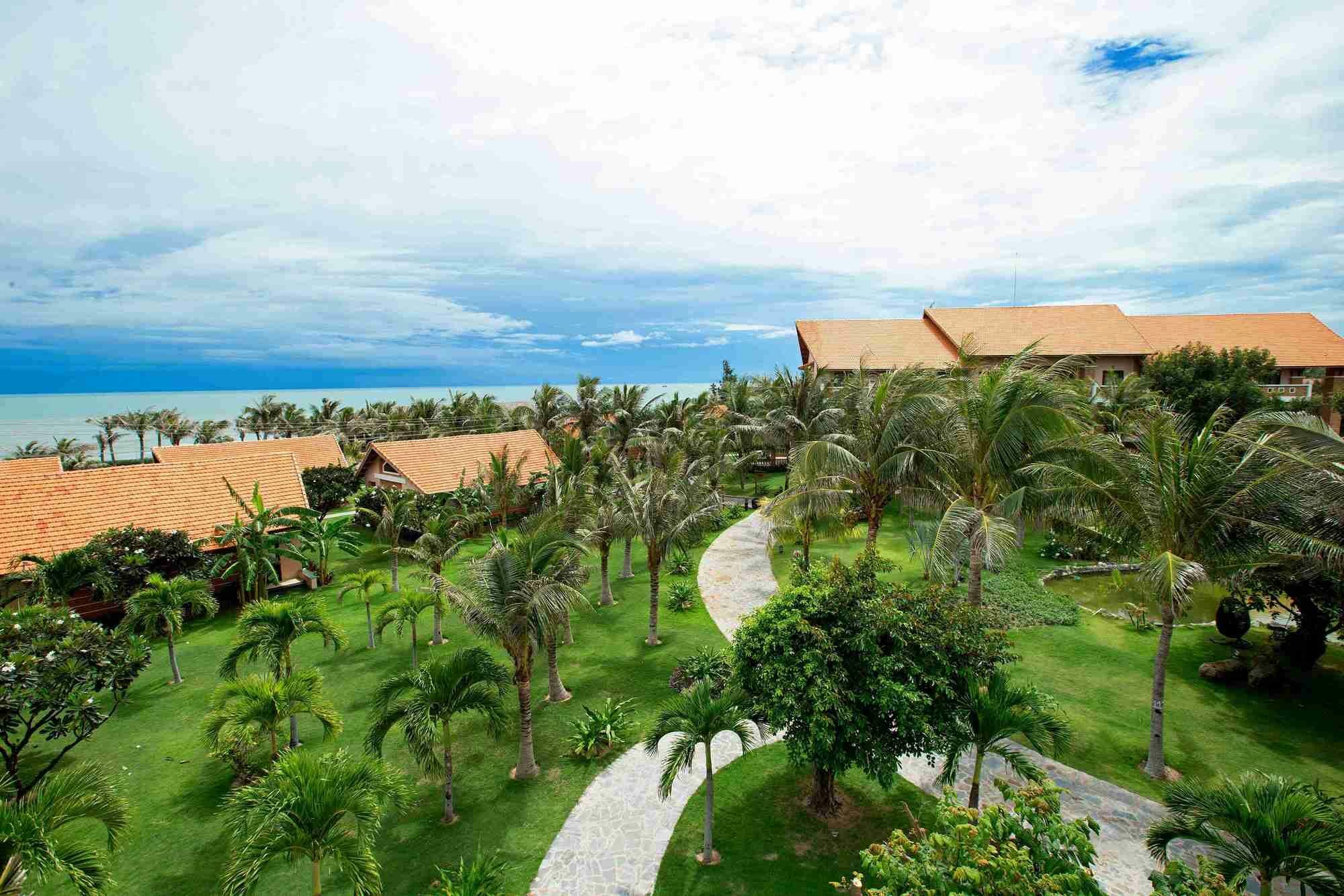 Blue Bay Mui Ne Resort & Spa Phan Thiet Exterior foto