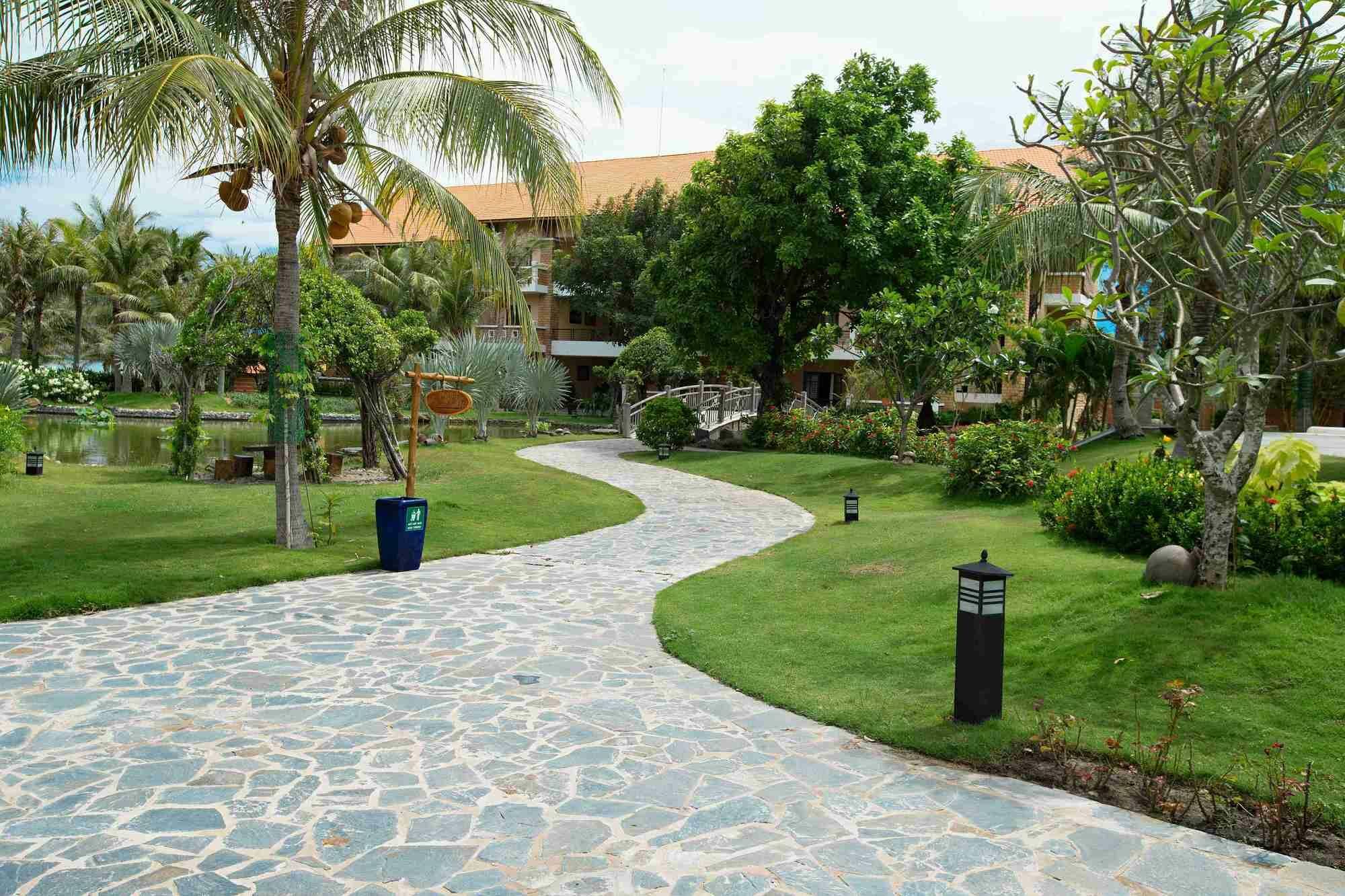 Blue Bay Mui Ne Resort & Spa Phan Thiet Exterior foto