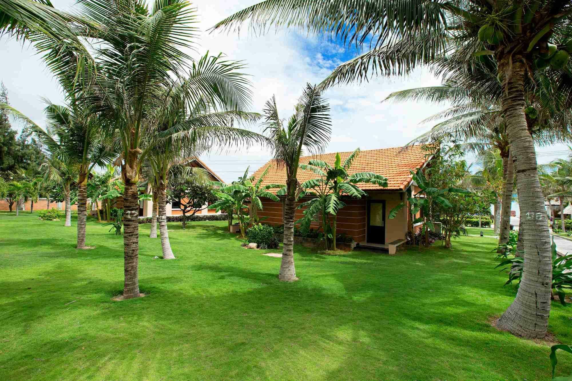 Blue Bay Mui Ne Resort & Spa Phan Thiet Exterior foto